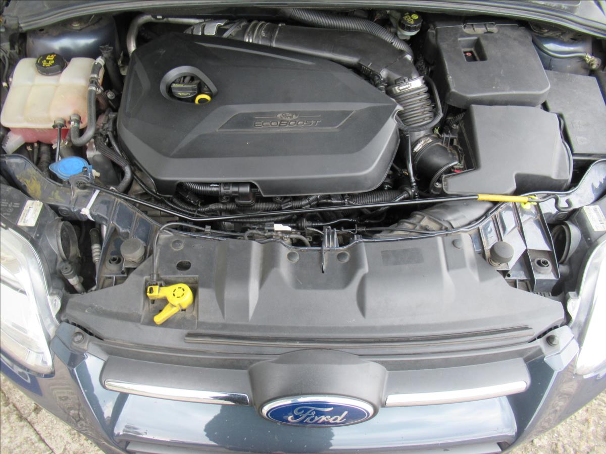 Ford Focus 1,6 EcoBoost FFV Trend