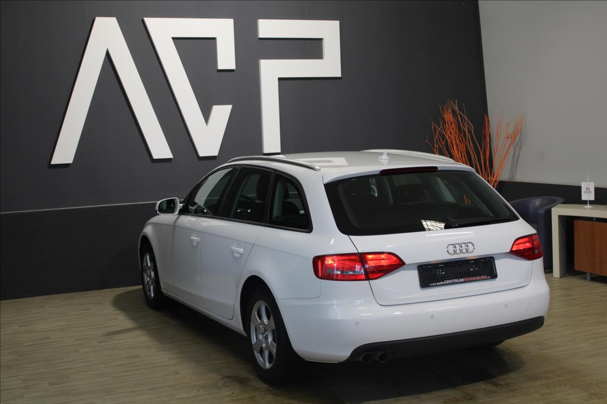 Audi 0,0 2,0TDI*105KW*Manuál*PDC*