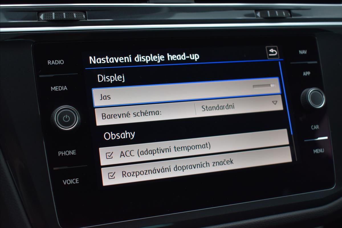 Volkswagen Tiguan 1,5 TSi  IQ Drive LED Virtual Assist - 37