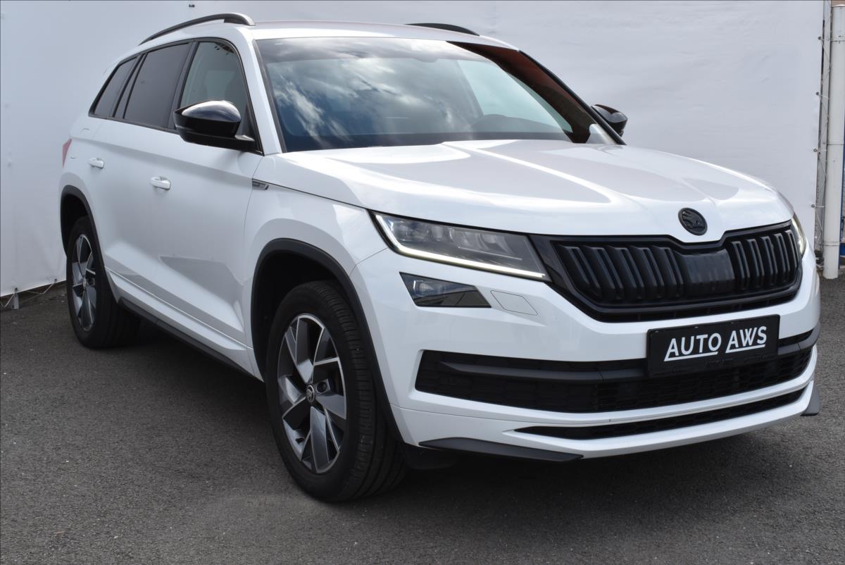 Škoda Kodiaq 2,0 TDi  DSG 4x4 Sportline LED 7-Míst - 2