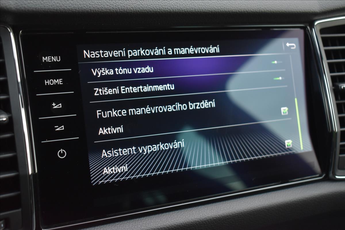 Škoda Kodiaq 2,0 TDi  DSG Sportline Virtual Assist - 38