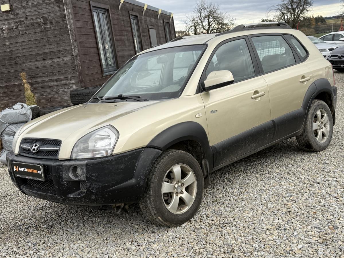 Hyundai Tucson 2,0 CRDI 4x4 AUTOMAT, TAN