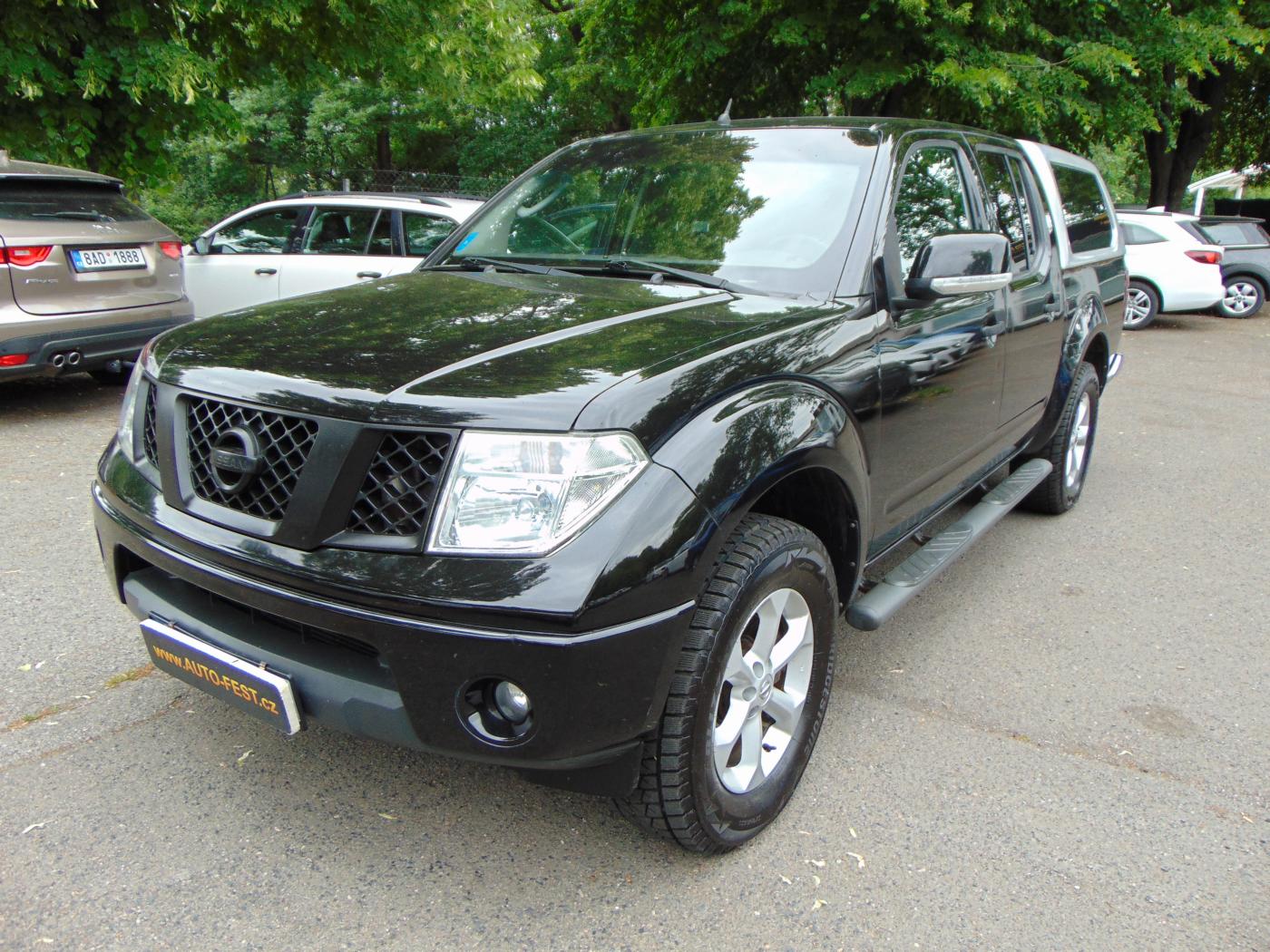 Nissan Navara 2,5 DCI AUTOMAT 4X4