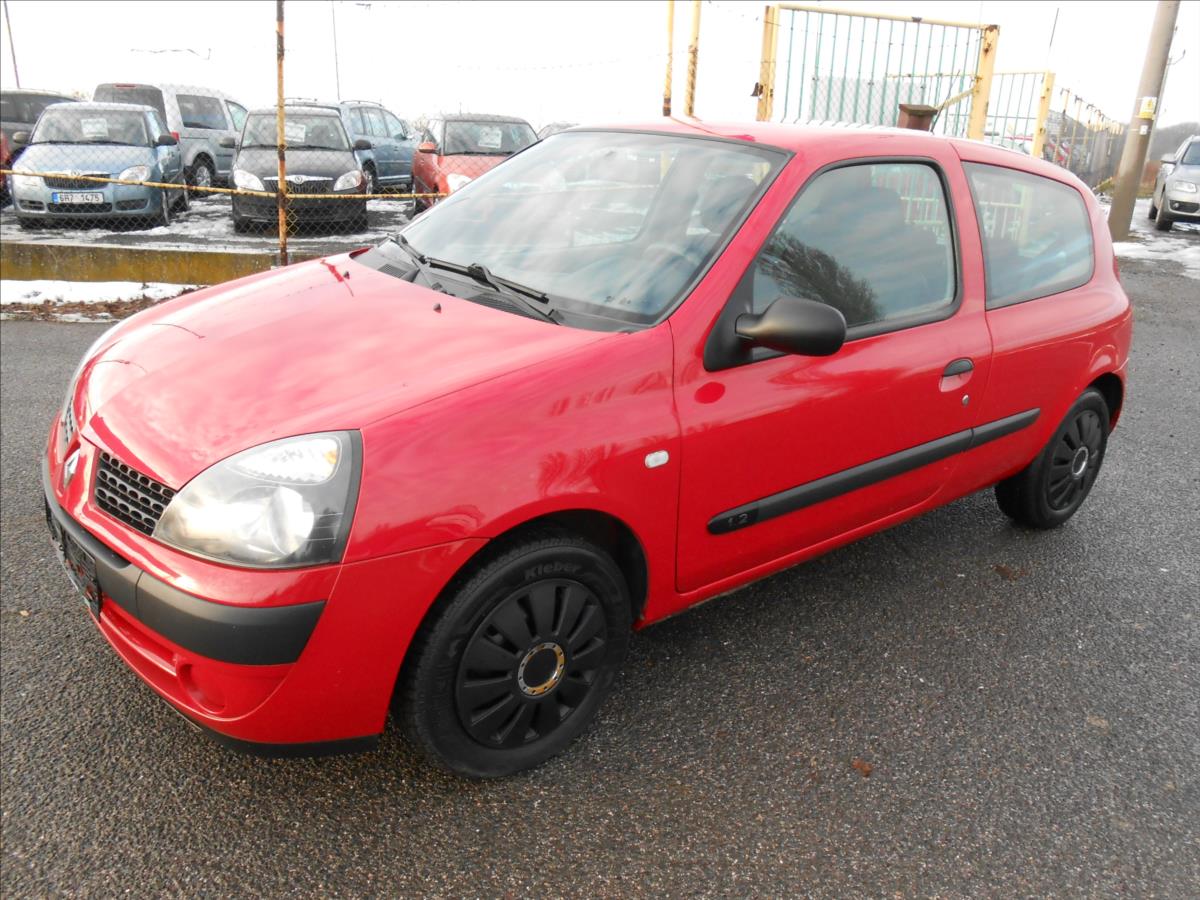 Renault Clio 1,2 43 kW 96.313,km Serviska